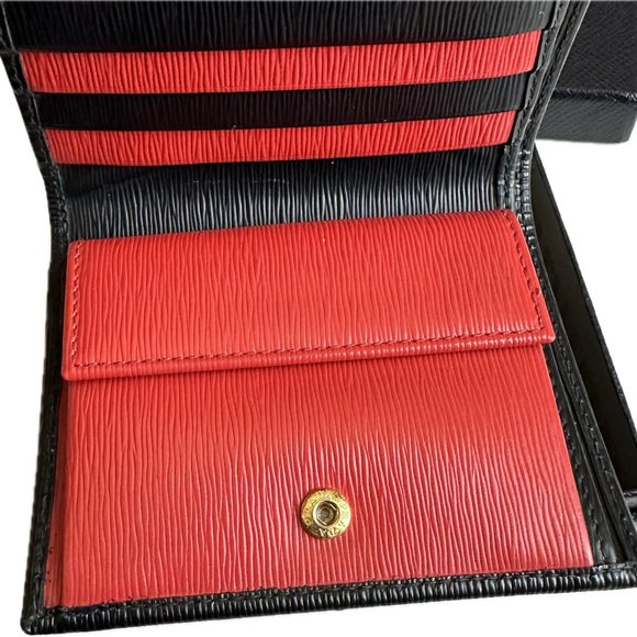 Prada Color Block Compact Wallet in Box - Picture 2 of 12